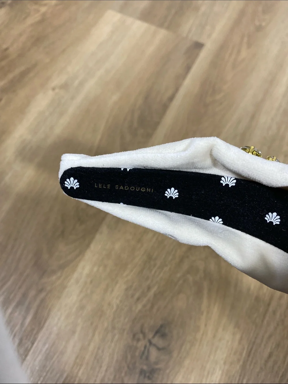 NWOT Lele Sadoughi Sparkle Crystal Velvet Knot Headband